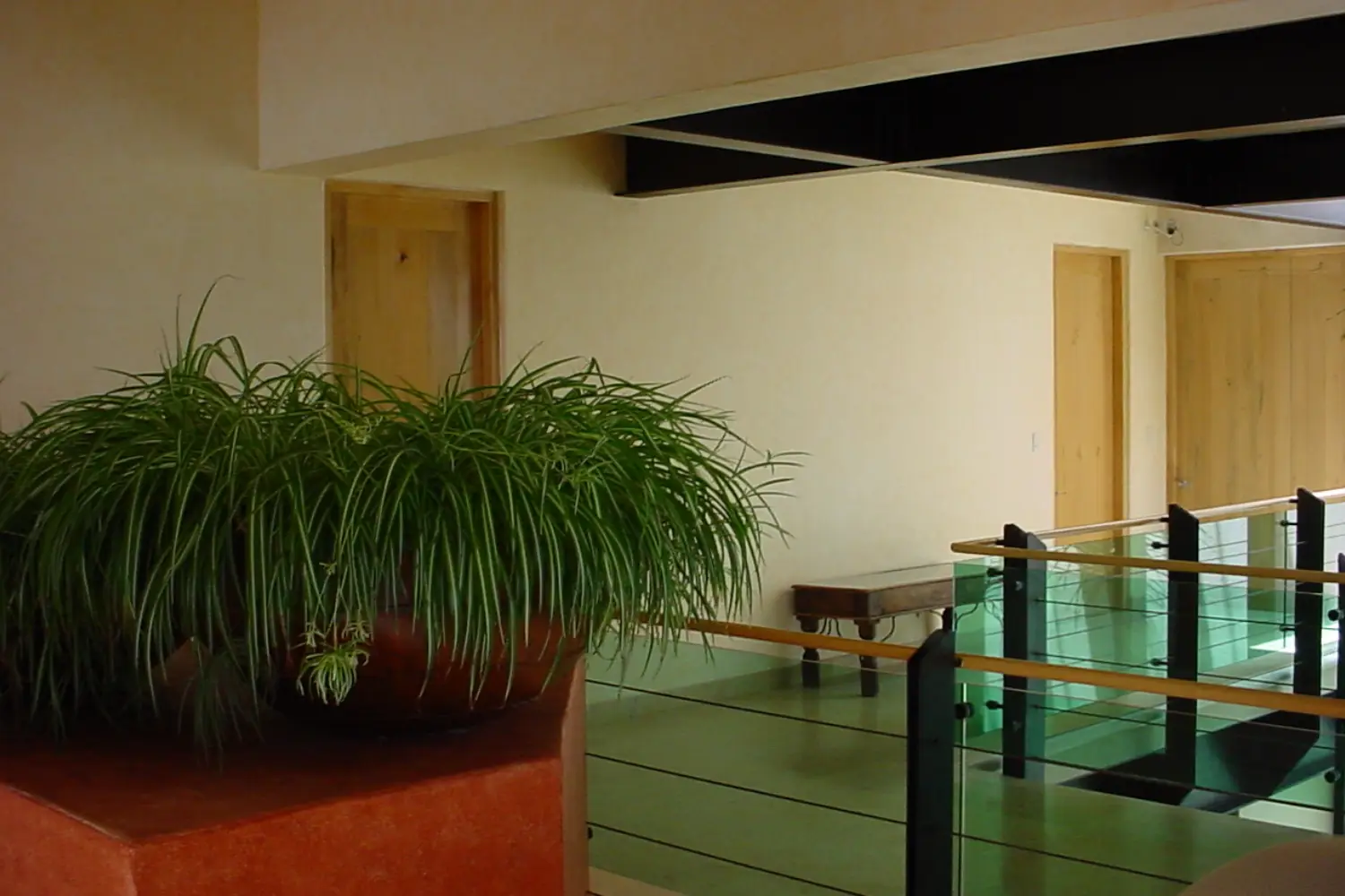 Espacios interiores personalizados en Casa Alerces
