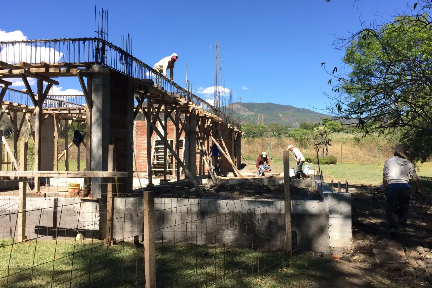 Espacios renovados en Casa JC Valle por Decaal Arquitectos