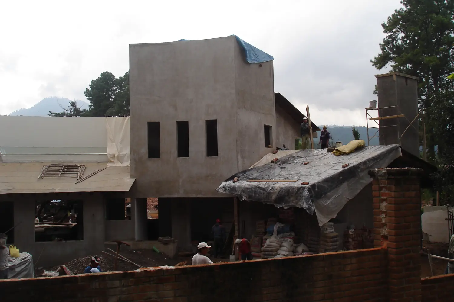 Casa contemporánea con enfoque artesanal
