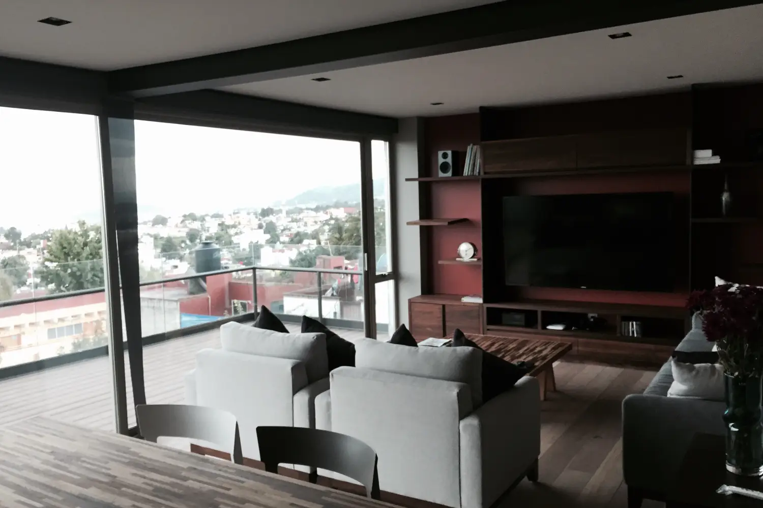 Espacios interiores con diseño a medida